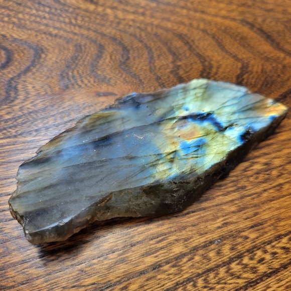 Raw piece of Labradorite - Picture 4 of 5
